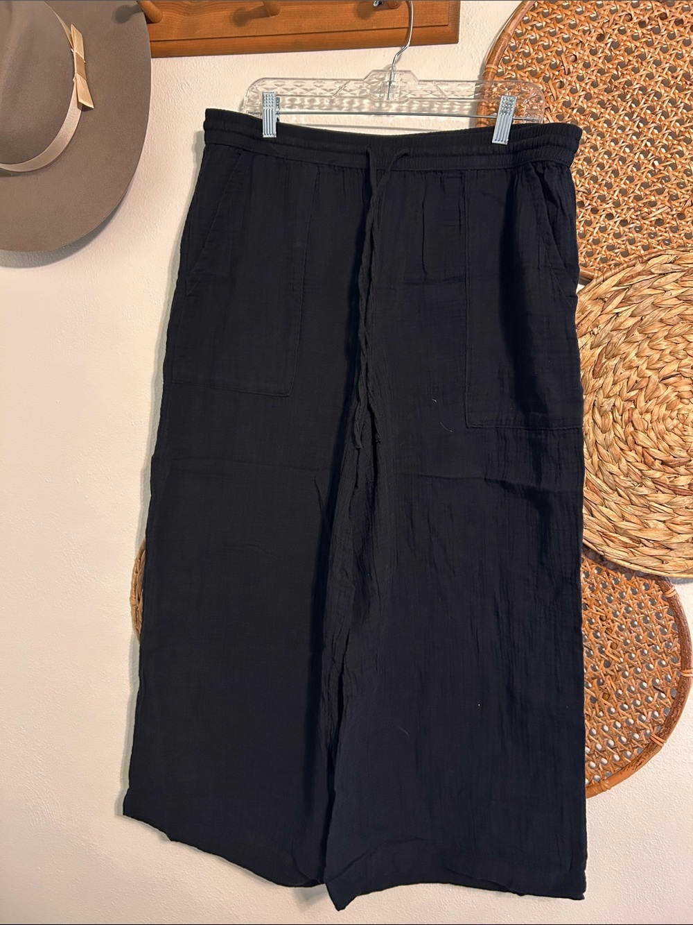 XL Bundle of 7 Items - Picture 3 of 8